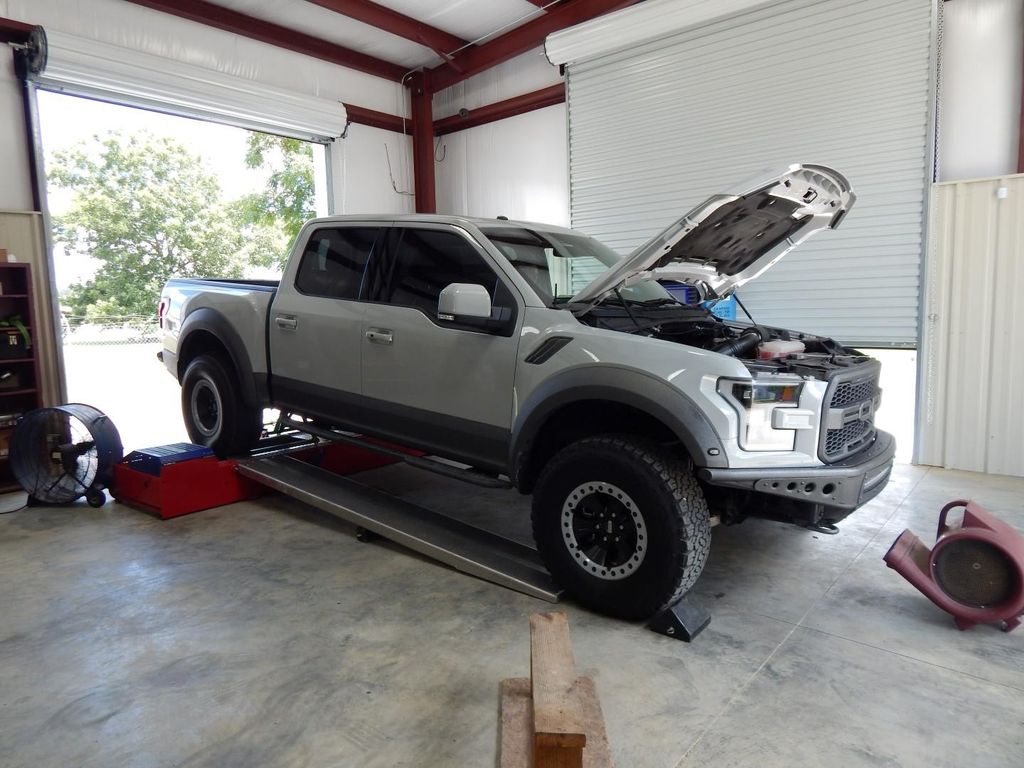 5startuning's tweet photo. 2017 F150 Raptor 3.5L Ecoboost. #ngauge #hptuners #5startuning #StainlessWorks https://t.co/geH9BysS9g