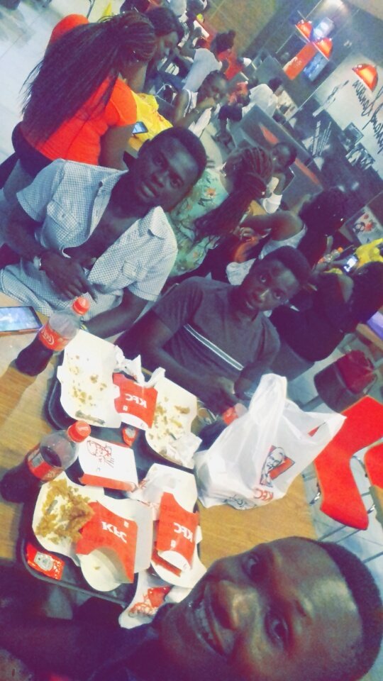RealOsumania's tweet photo. A time spent with love ones especially brothers is a time well spent.... Big up yourself Nii Ayi Skypa & @deski_jr #TheBaeTho😍 #RedDevils😈 https://t.co/WzjvL3mJmn