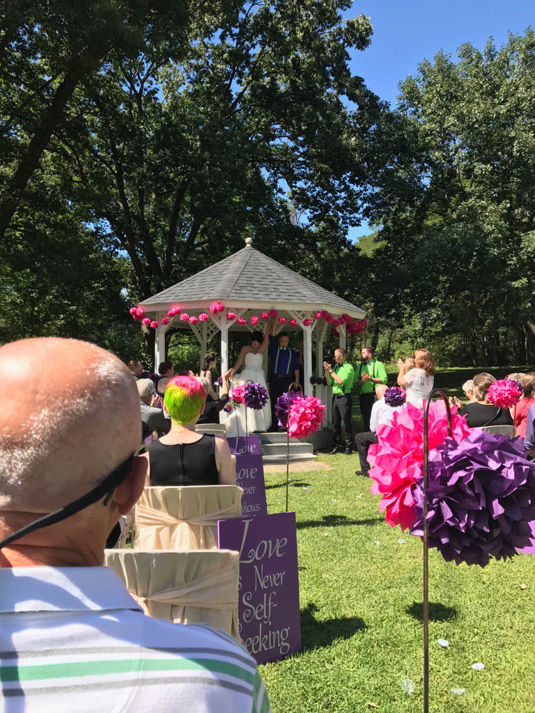 ccyinger's tweet photo. Congrats Amanda and Ian!!! Such a wonderful ceremony on such a beautiful day! @HomeDepot2771 @JanaVugteveen https://t.co/7CjYlAt6du