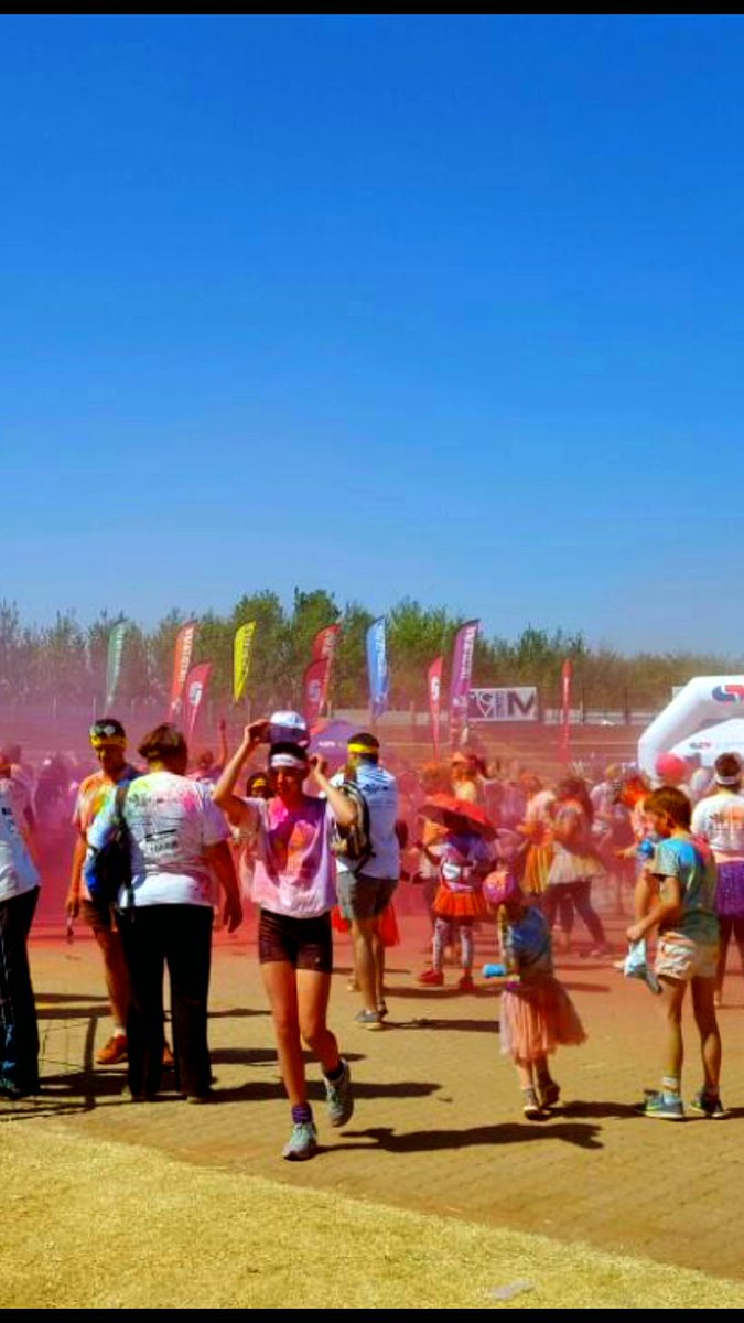 thingstodo_kids's tweet image. Dit is #Lentefees @CapitecBankSA @TheColorRunSA #Potchefstroom #CapitecColorRun