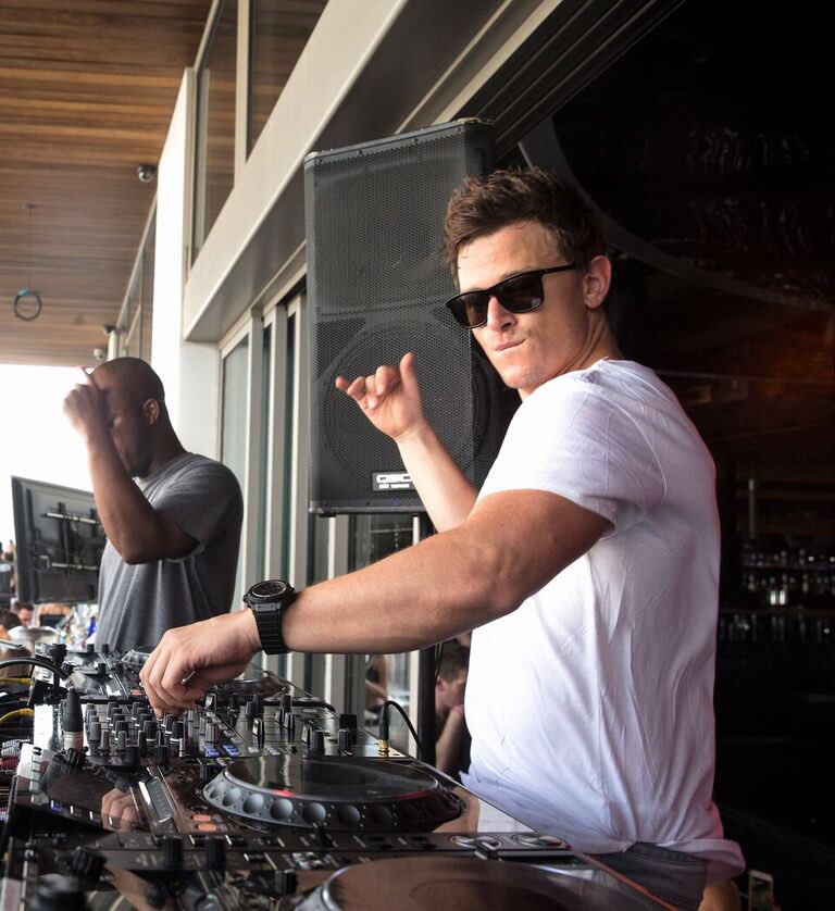 feddelegrand's tweet photo. I'm ready Moldova!! Are you? #nextweek #WeGoGRAND at Darwin Color Festival #FCD2017 🎫 https://t.co/jE41WczoM1 https://t.co/FLljGRrkNG