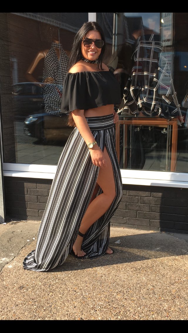 CharlieRyanB's tweet photo. 😍another beautiful out fit for one of our beautiful customers😍 #summer #boutique #madetomeasure #holiday https://t.co/SdreUNaK8G