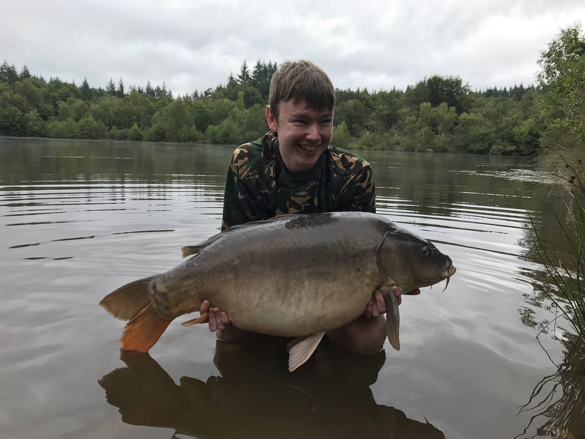 ACharlesM's tweet photo. @Forest_View_ @askpenners great week spent, learned a lot.. prepare for next year! Forest View Lake. https://t.co/my5mb3CJgv