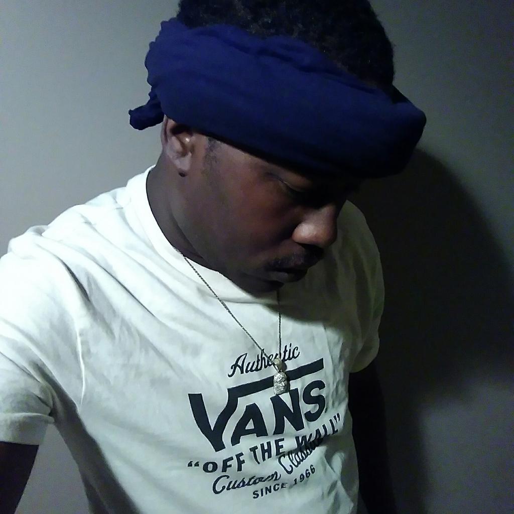 bosstheone4life's tweet photo. Go follow @seandonbossupt right now also on SoundCloud #seandonboss https://t.co/YxBcu9dEZL