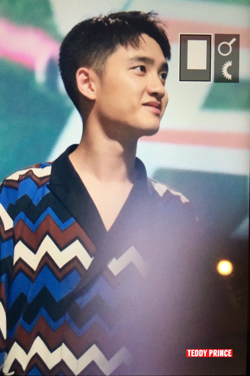 TeddyPrince1412's tweet photo. #디오 #경수 170902 Music Bank Jakarta Preview https://t.co/TG0MbdGwa8