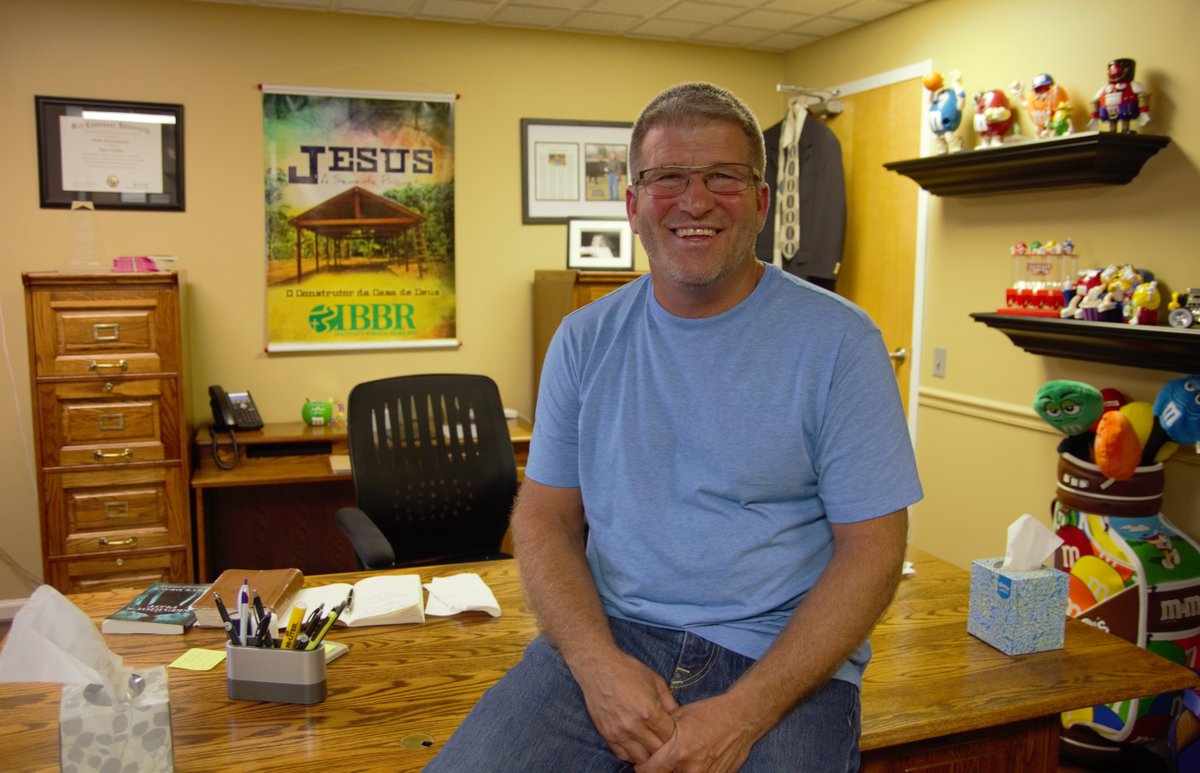 KyTodayEditor's tweet photo. Pastor grows one of KY's largest churches in tiny farming community   https://t.co/QEvJlRhlDC https://t.co/1tEQ8Hqd5D
