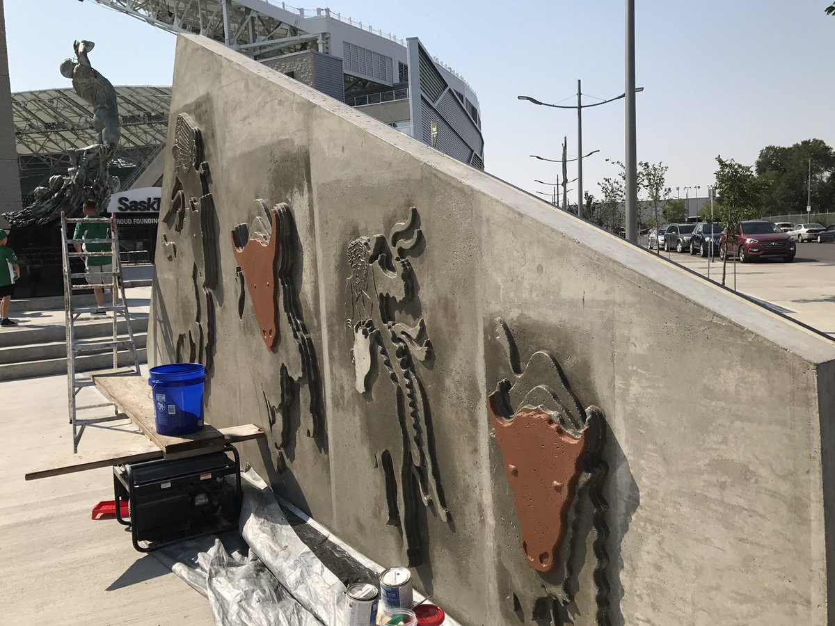 ReginaRev's tweet photo. Local artist Lionel Peyachew is painting the Indigenous fan wall at the stadium over the next few weeks #yqr #yqrstadium #riders https://t.co/1P5k1qL6ds