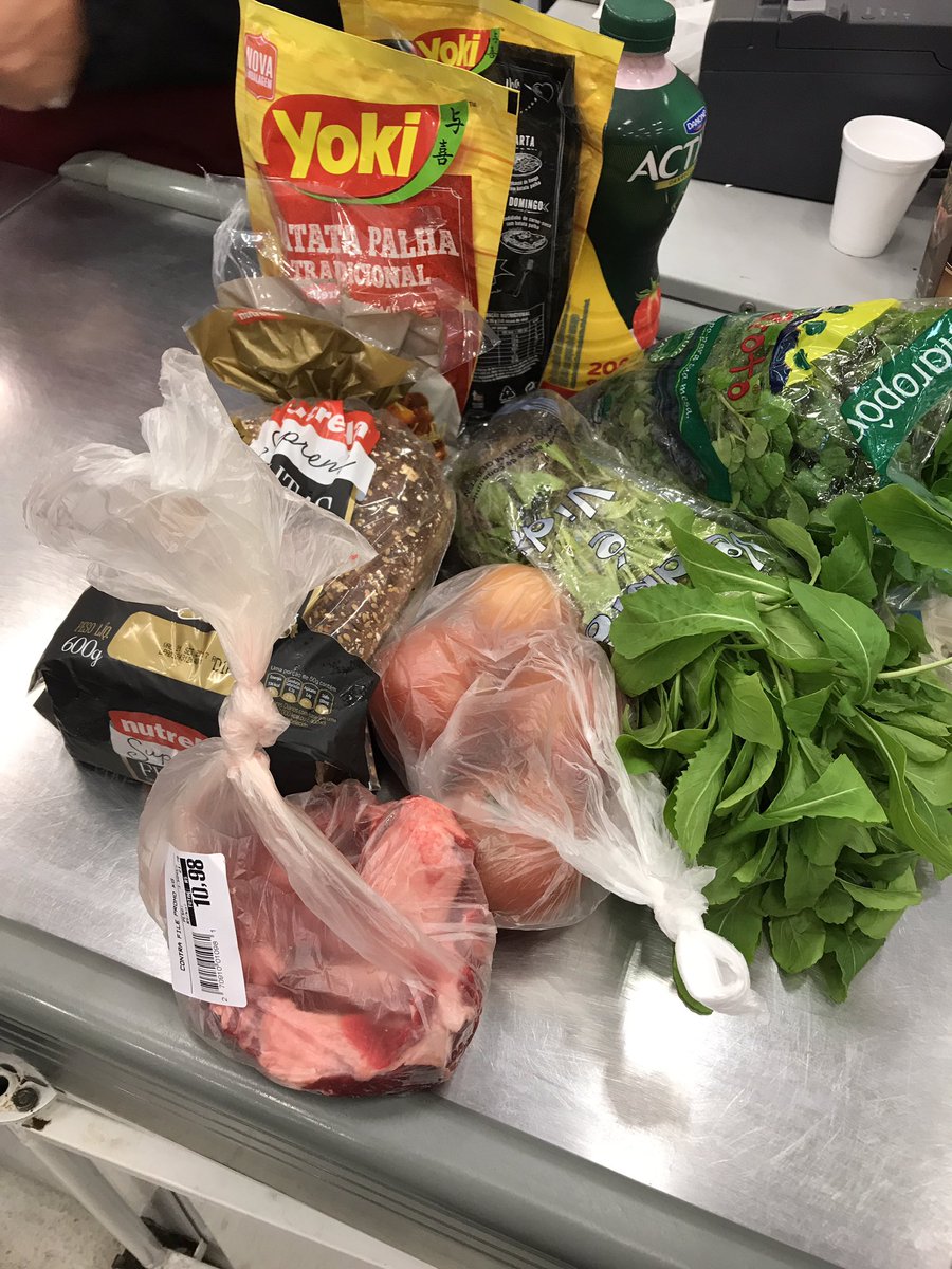 TheTimBeta's tweet photo. Compras de domigo https://t.co/acT3Gs3KaN