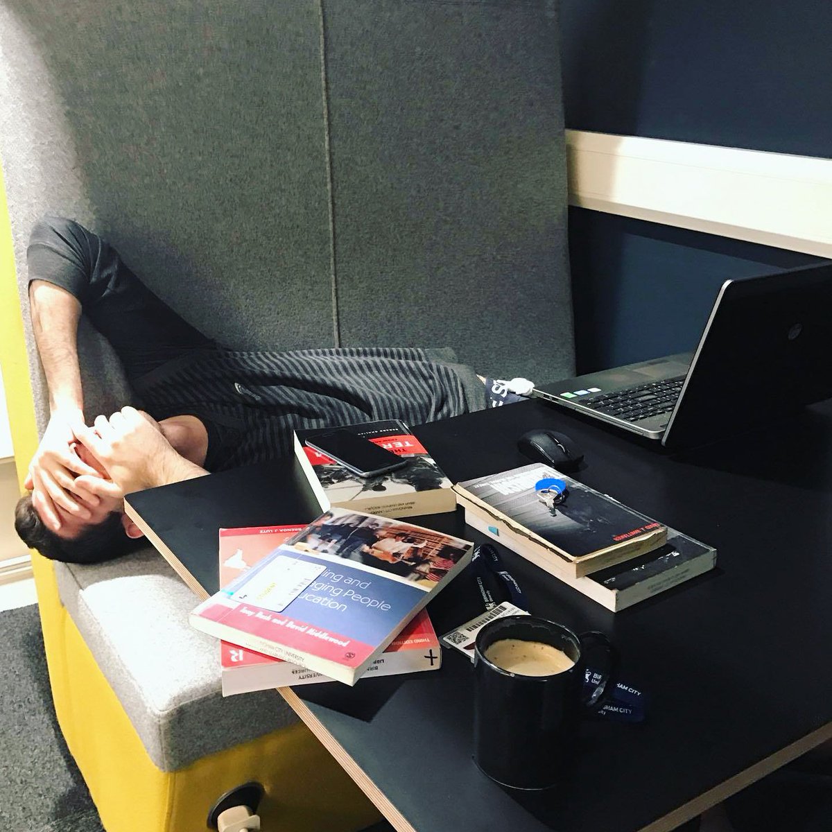VOrmotsadze's tweet photo. Still remember this stressful days and now I'm gonna submit #MAfinal in 3 days. What a memory - #BCU #MyBCU #DeadlineDay #MastersDegree #IBJ https://t.co/xdd5fI0NQ5