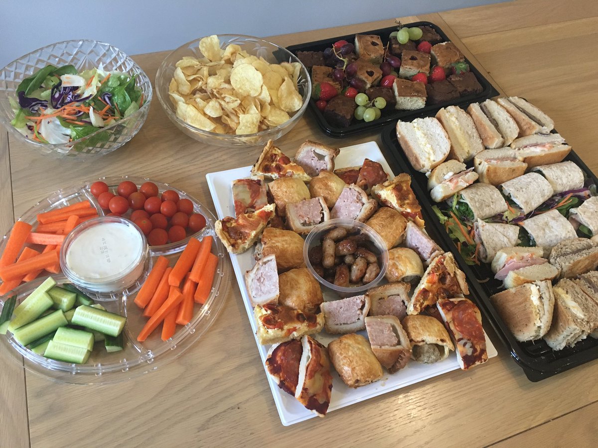 LFoxCatering's tweet photo. Been a busy day! #catering #leeds #partyfood https://t.co/KZALt6ZEPa