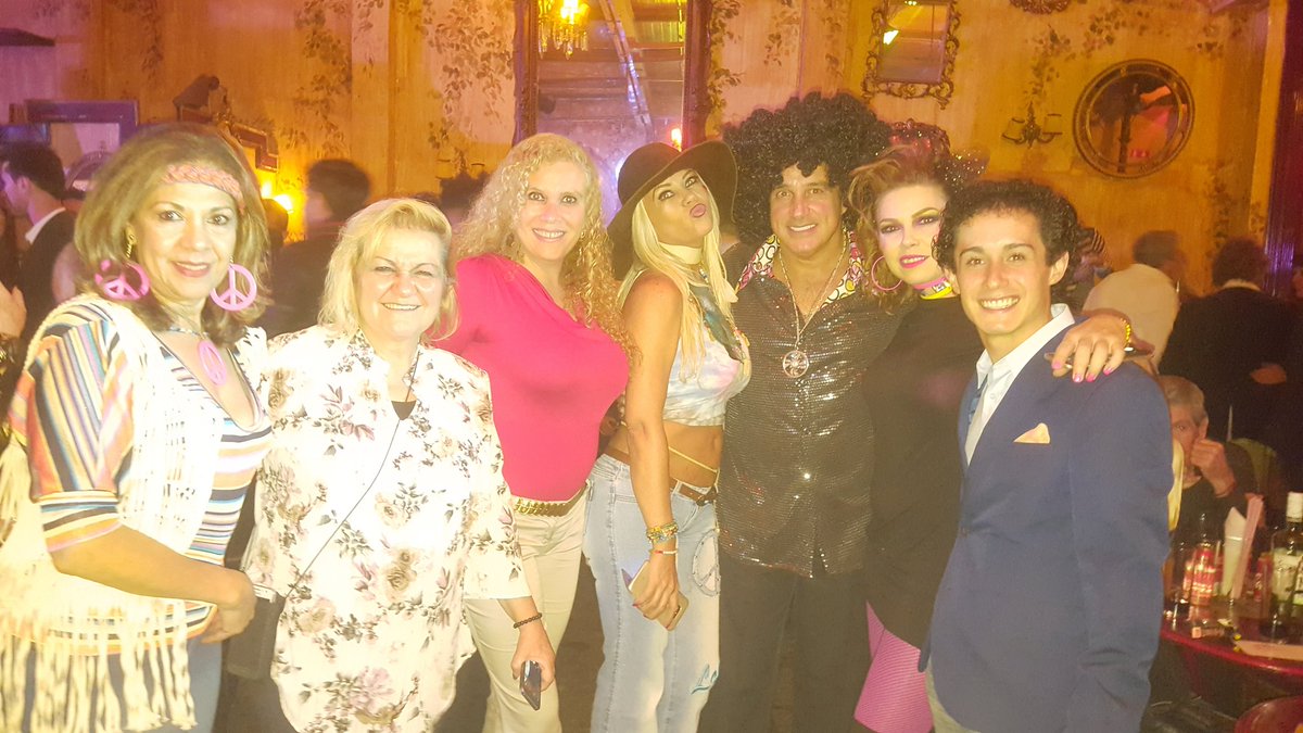 aaron_ida's tweet photo. Fiesta #GoodTimes2 https://t.co/aNsZFySEsW