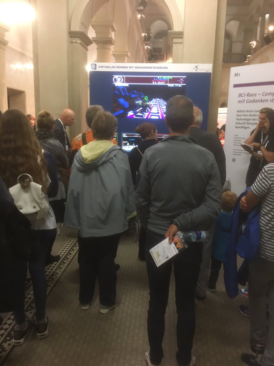 ixistenz's tweet photo. our #bci(brainterface)-game #brainrunners @ #scientifica. everybody wanted to play & control by #brain activity @gamelabch #eeg #swissgames https://t.co/jKMJckr1Lr