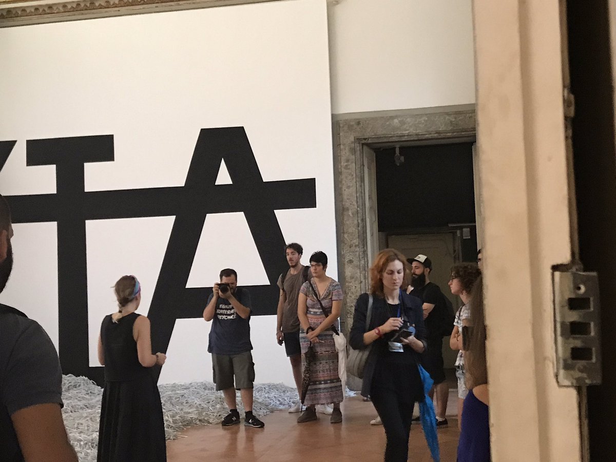 OndaWebTv's tweet photo. #RoomService @Reggiace #igercampania #iconanet #urbanart #StreetArt #never2501 #exhibition #contemporaryart @EnzoBattarra @enzozuccaro https://t.co/1yOPms0BsC