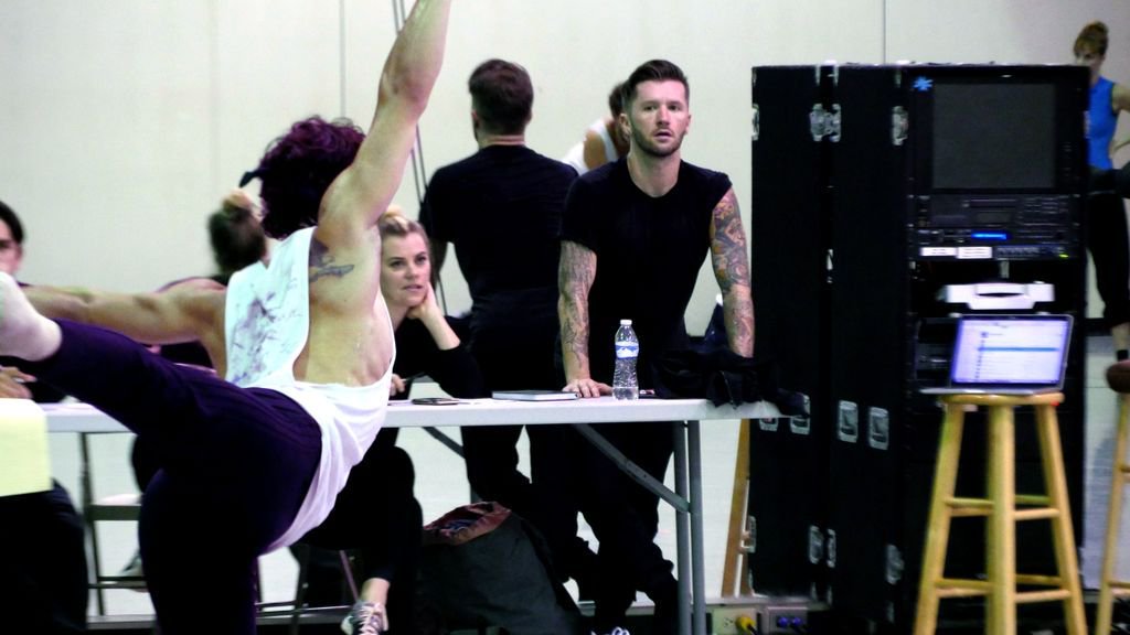 CincyBallet's tweet photo. @TravisWall from #SYTYCD joins us in the studio this week to create a World Premiere for #CBNewWorks! #CincyArts https://t.co/SPbcnzz0bI https://t.co/X5qe3tM4eo