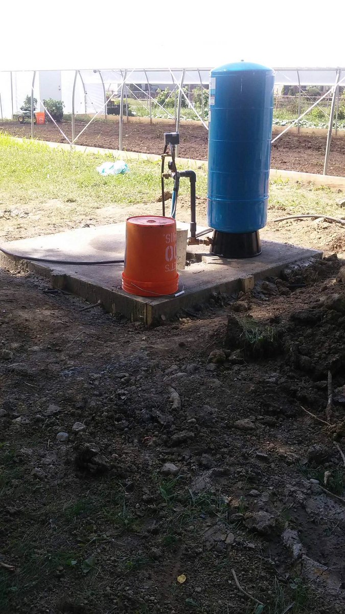 FlintSOUP's tweet photo. UPDATES: Mr. Roy Fields Sr (north side SOUP) now has a well, hoophouse, lots of veggies, and is in the process of building a classroom! https://t.co/OMO7itBF9U