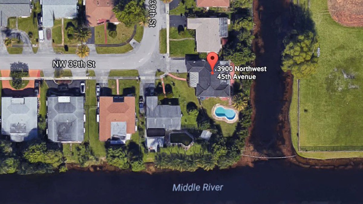 Two children remain hospitalized after nearly drowning in Lauderdale Lakes house pool bit.ly/2x11zGK?utm_me… https://t.co/cVSOyYHgkN