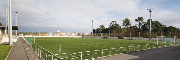 VCFoficial's tweet photo. ¡Victoria de nuestros #Juveniles esta mañana en A Porta Santa!
Paiosaco 3-4 #Vioño
⚽⚽ Naya
⚽ Ferro
⚽ Costa
#ASeguir #ForzaVio https://t.co/wkDwSJ8w7h