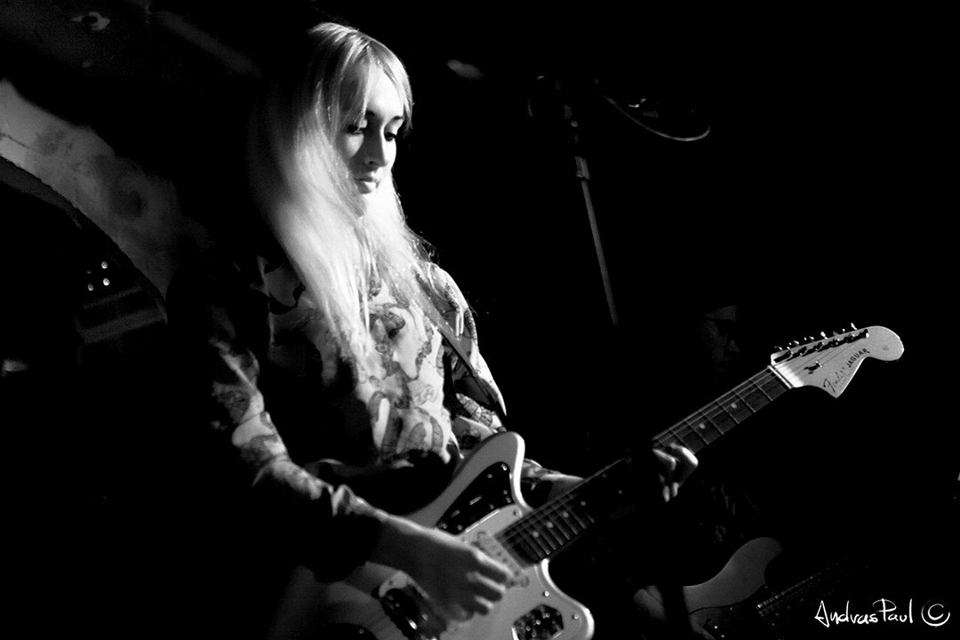 andraspaulcom's tweet photo. ! @We_Are_Hussy @ @ShacklewellArms yesterrrnight claps &amp; thanks ! #wearehussy #andraspaulcom #htbarp https://t.co/hXvblxwhDK