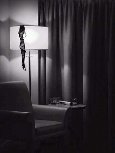 ilarysotgiu1's tweet photo. "E poi... 
Se potete fate l'amore..."

Notte❤ https://t.co/xmGoLX45qp