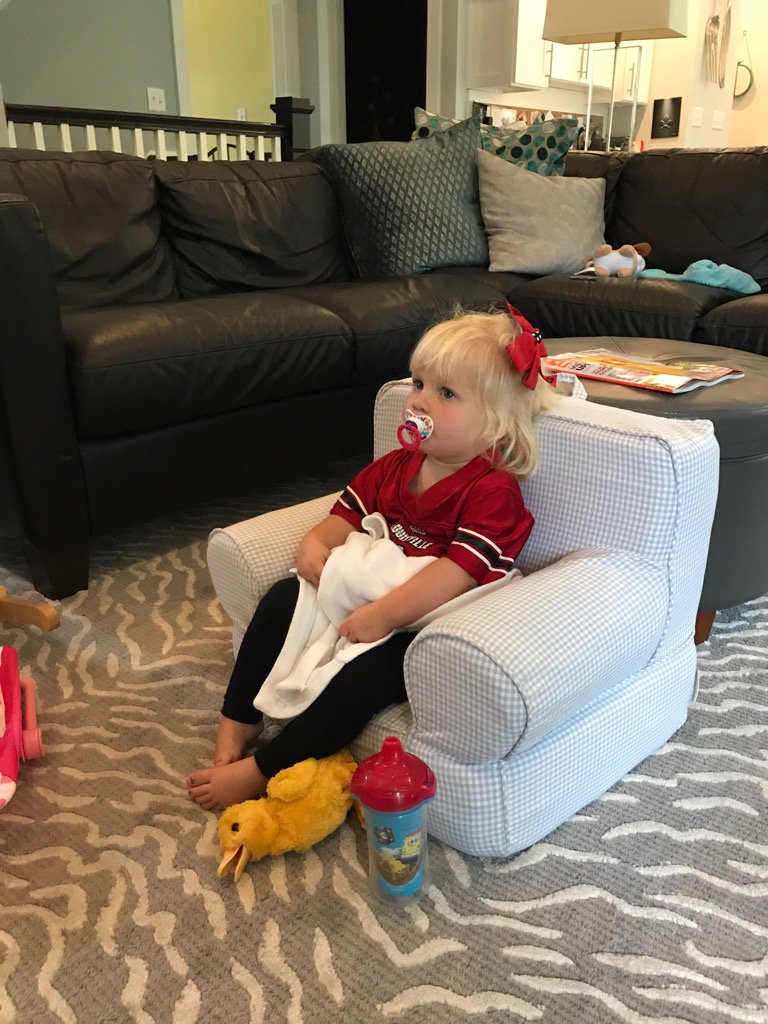 ScottHannah211's tweet photo. Laney is ready for some football #gocardsbeatpurdue https://t.co/Ht4bkr7zW5