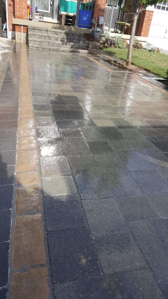BluemaxLandscap's tweet photo. Front Entrance completed with Extended Driveway #vaughanhomes #curbappeal #homeimprovement @BestWayStone #stradanova https://t.co/RSbnnEkqVr