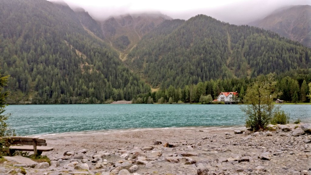 LucaMeggiorin's tweet photo. A volte la pioggia rende un'esperienza più memorabile.
Lago di #Anterselva #Antholzer https://t.co/TNAUEJ0UBI