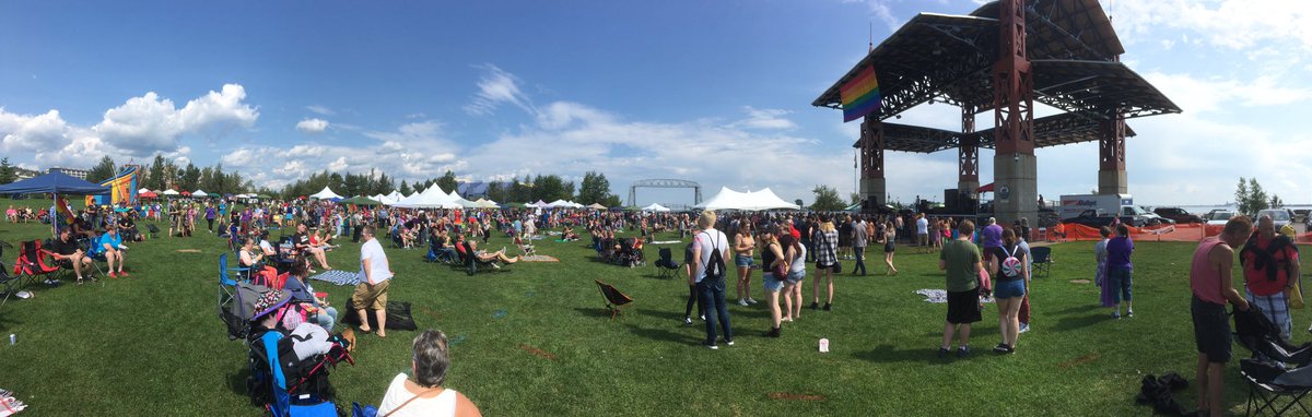 MillerAnnM's tweet photo. Biggest #dspride festival I've seen! And super happy to see @UMNDuluth there! 🎉 https://t.co/k3abgbRqEg