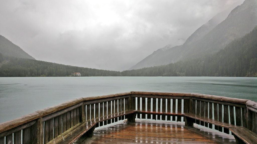 LucaMeggiorin's tweet photo. A volte la pioggia rende un'esperienza più memorabile.
Lago di #Anterselva #Antholzer https://t.co/TNAUEJ0UBI