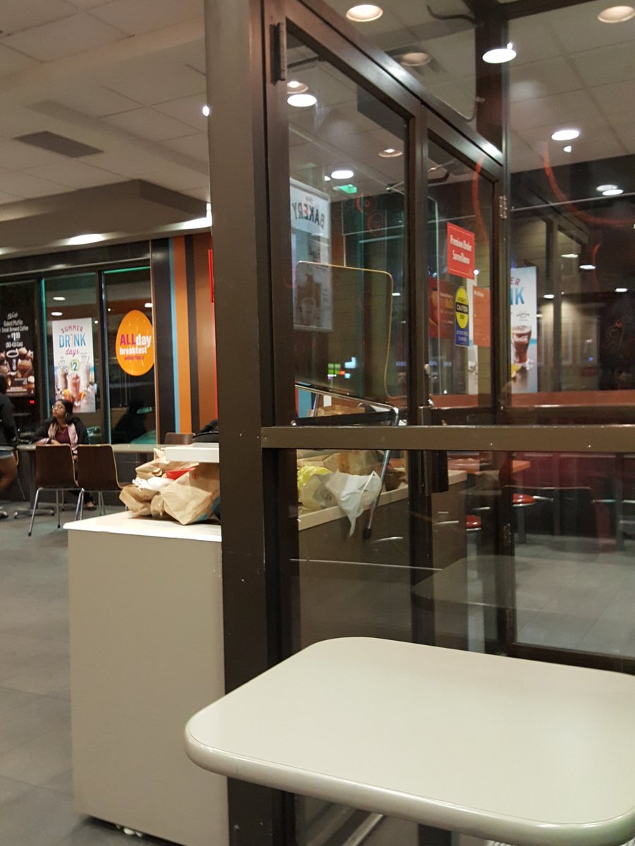 TedZhang__'s tweet photo. McDonald's is prepared for the zombie outbreak https://t.co/E8N6Gr9iVc