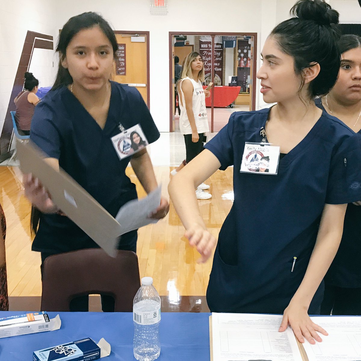 MrsBraubach's tweet photo. @MISD @WMHS HOSA #Back2SchoolFair #sportsphysicals. West Mesquite HS HOSA and Clinical Rotation students helped with sports physicals 8/19 https://t.co/OFMbxxSIzb