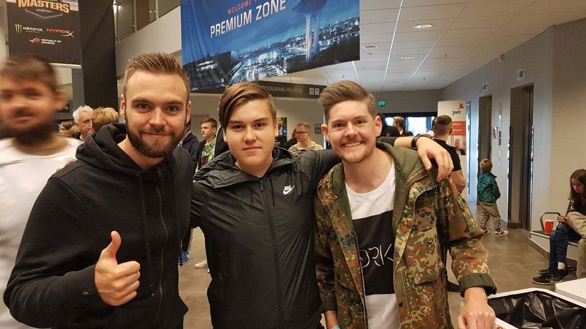 Linkan_r's tweet photo. Galet mycket slask och kvarg i en och samma bild! @ArgaSkanskaMan, btw jag åt 2 innan! #Slask https://t.co/EHLAPOHQGy