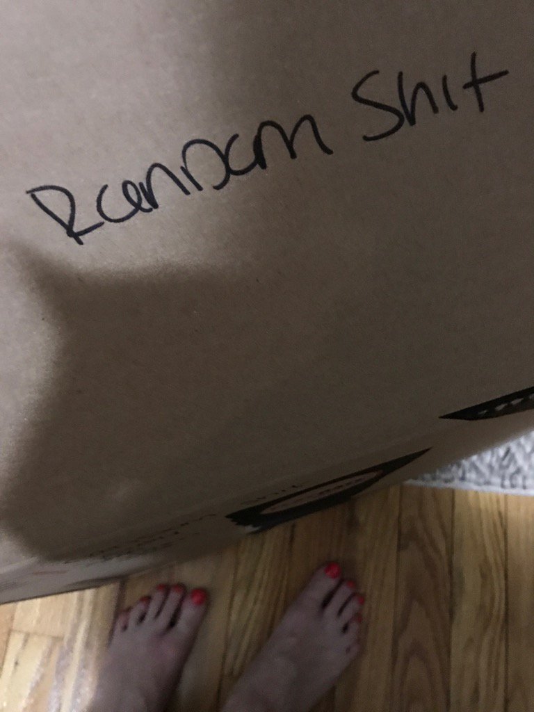 jaz1976's tweet photo. Not sure if this is the best way to label a box but it sure is accurate 😂 #HarlemBound https://t.co/XGZHnsBDD4