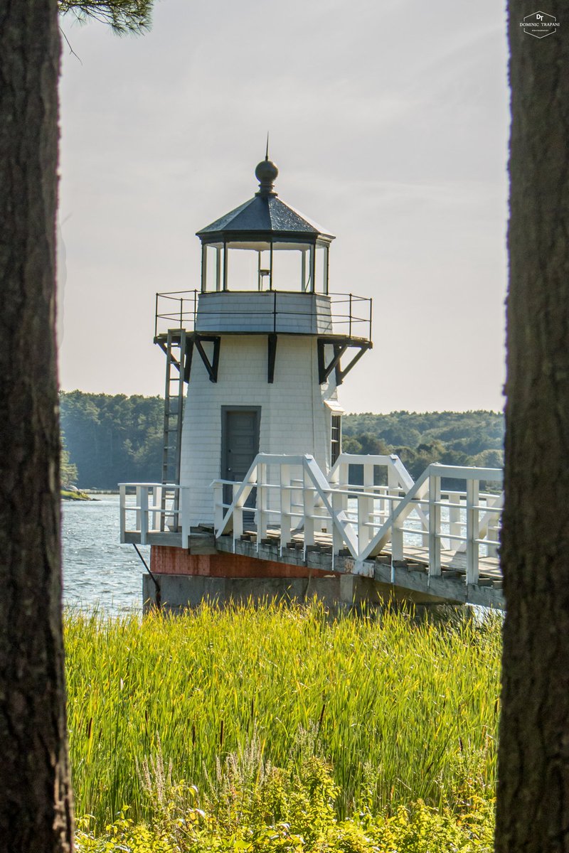 DTrapaniPhoto's tweet image. Doubling Point Lighthouse just outside of Bath on the Kennebec River.
#Maine #Lighthouse