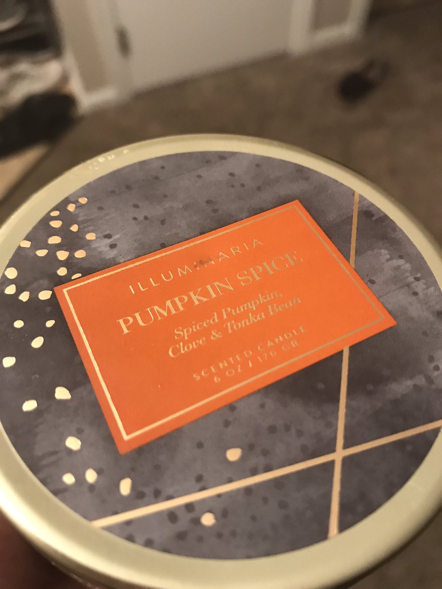 PTChaosBlog's tweet photo. Fall feels 🍂🍁🍂🎃 #PumpkinSpice #pumpkineverything #fall #fallfeels https://t.co/4JevU2e6Ou