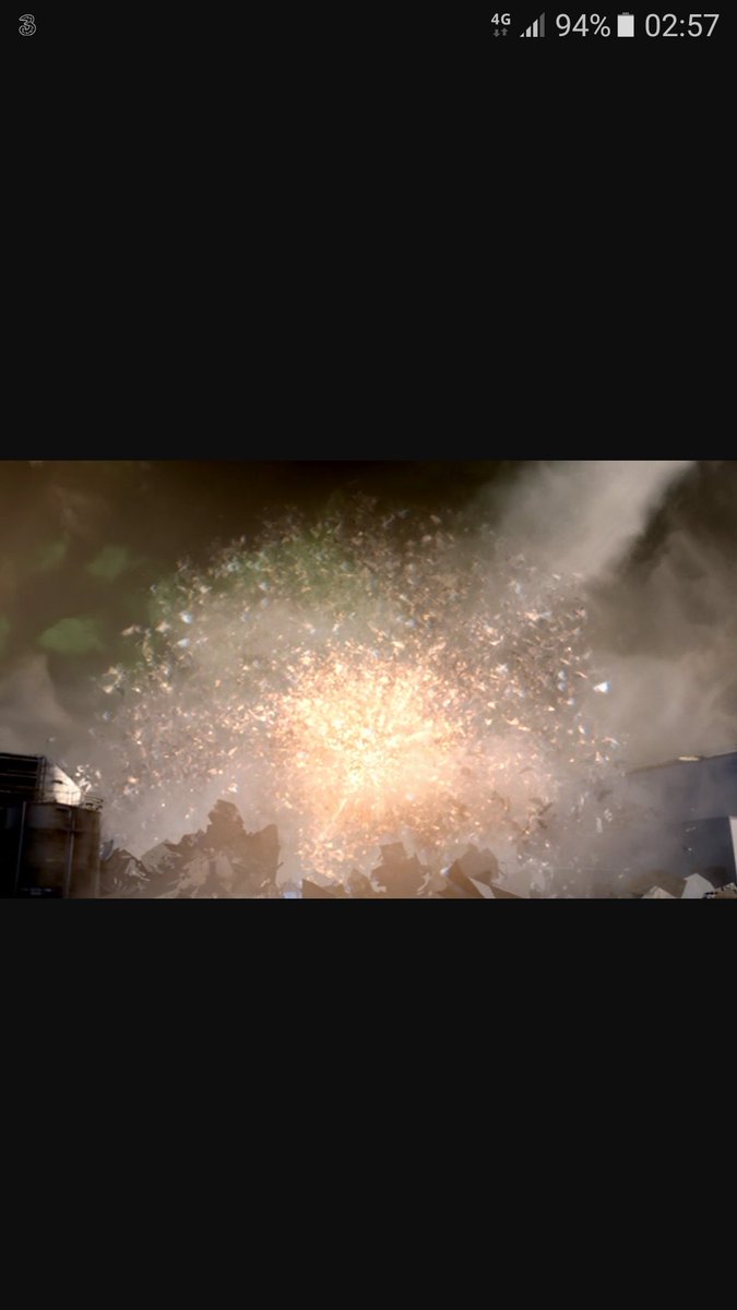 adama4692's tweet photo. The biggest anomaly ever! #Primeval Series 5 Episode 6 #Prospero #ConnorTemple! #Anomalies 😊✌its beautiful but deadly! https://t.co/j85nK42BRf