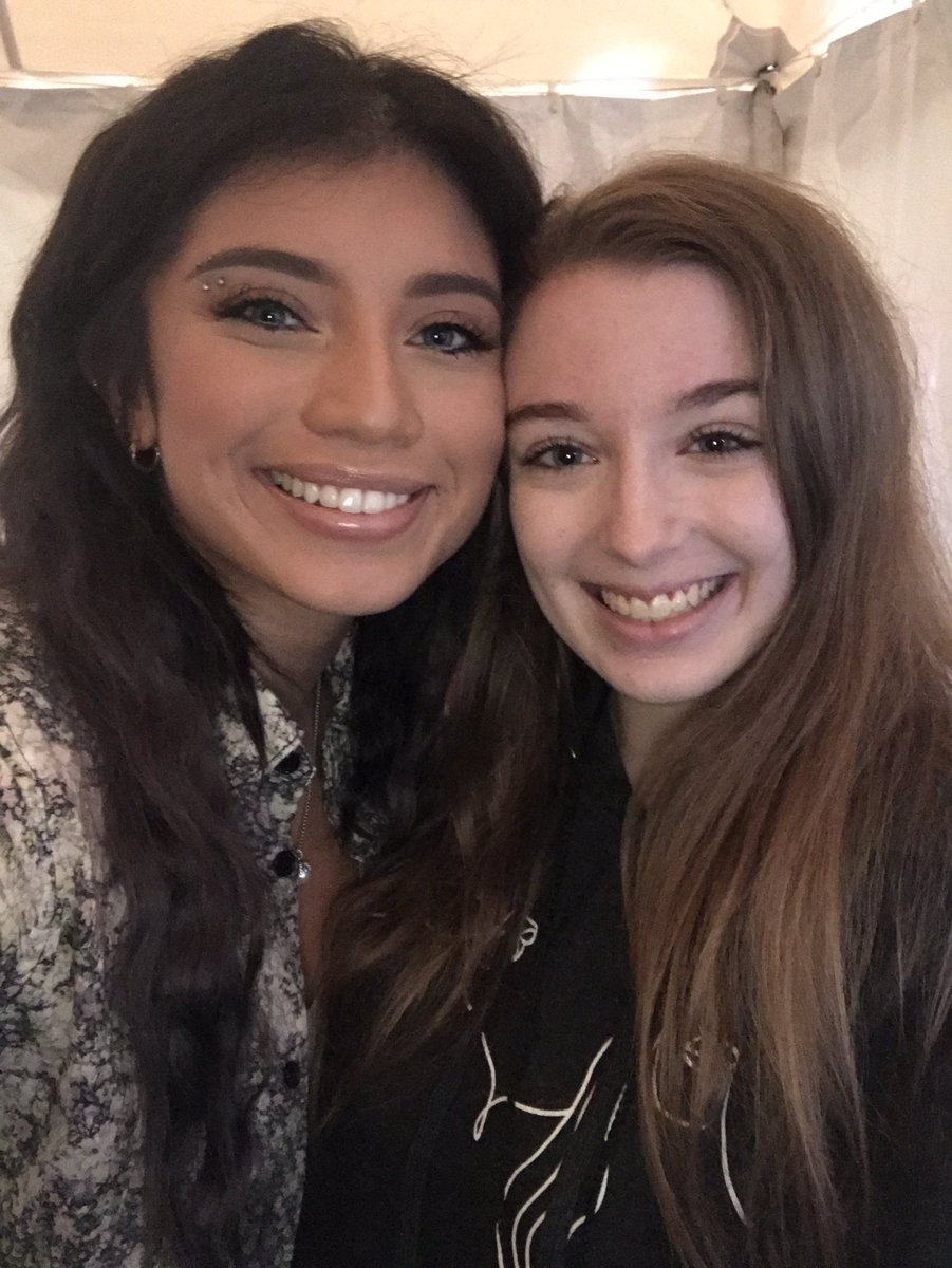 ptxsteph's tweet photo. I love you to cinderella castle and back thank you for absolutely everything you're A STAR 🌟⭐️💕 hope you like the pixie dust!! @kirstin https://t.co/44N6fwnNwn