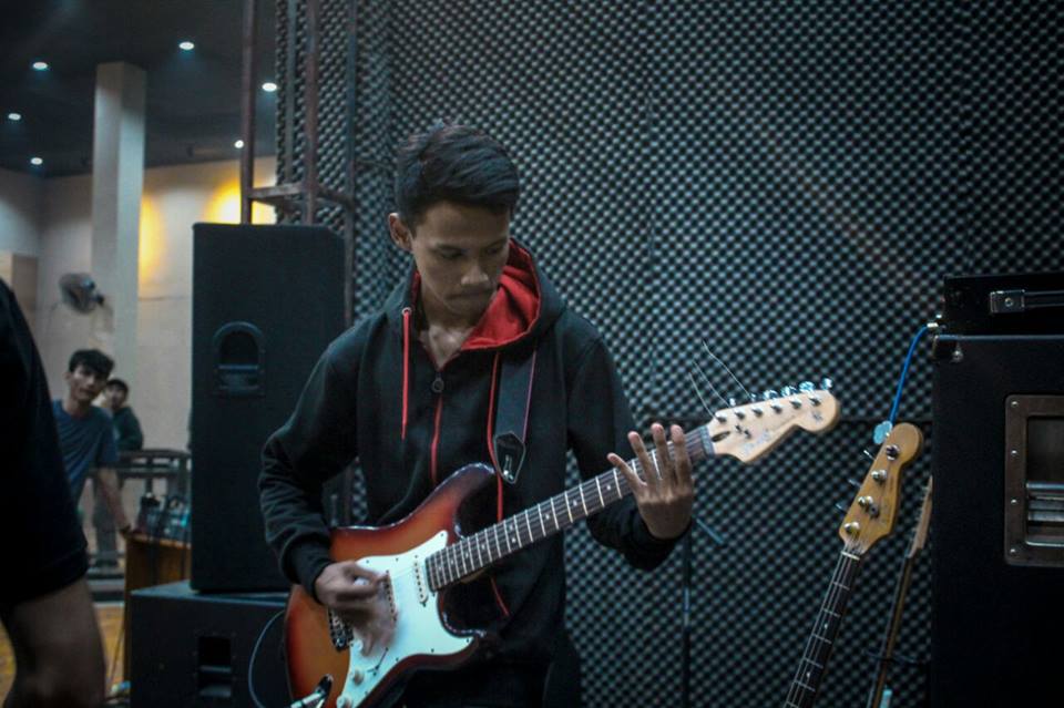 #strongginal #bandung #indonesia #Jabodetabek 
#strongginal #hcpunk #skinhead #OldSchool