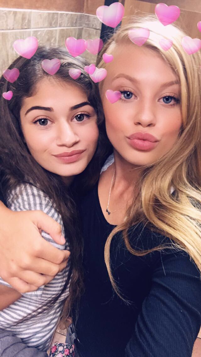 KarsonFinney's tweet image. we saw jamey and went to the lake so i guess u can say it's been a perfect weekend😋