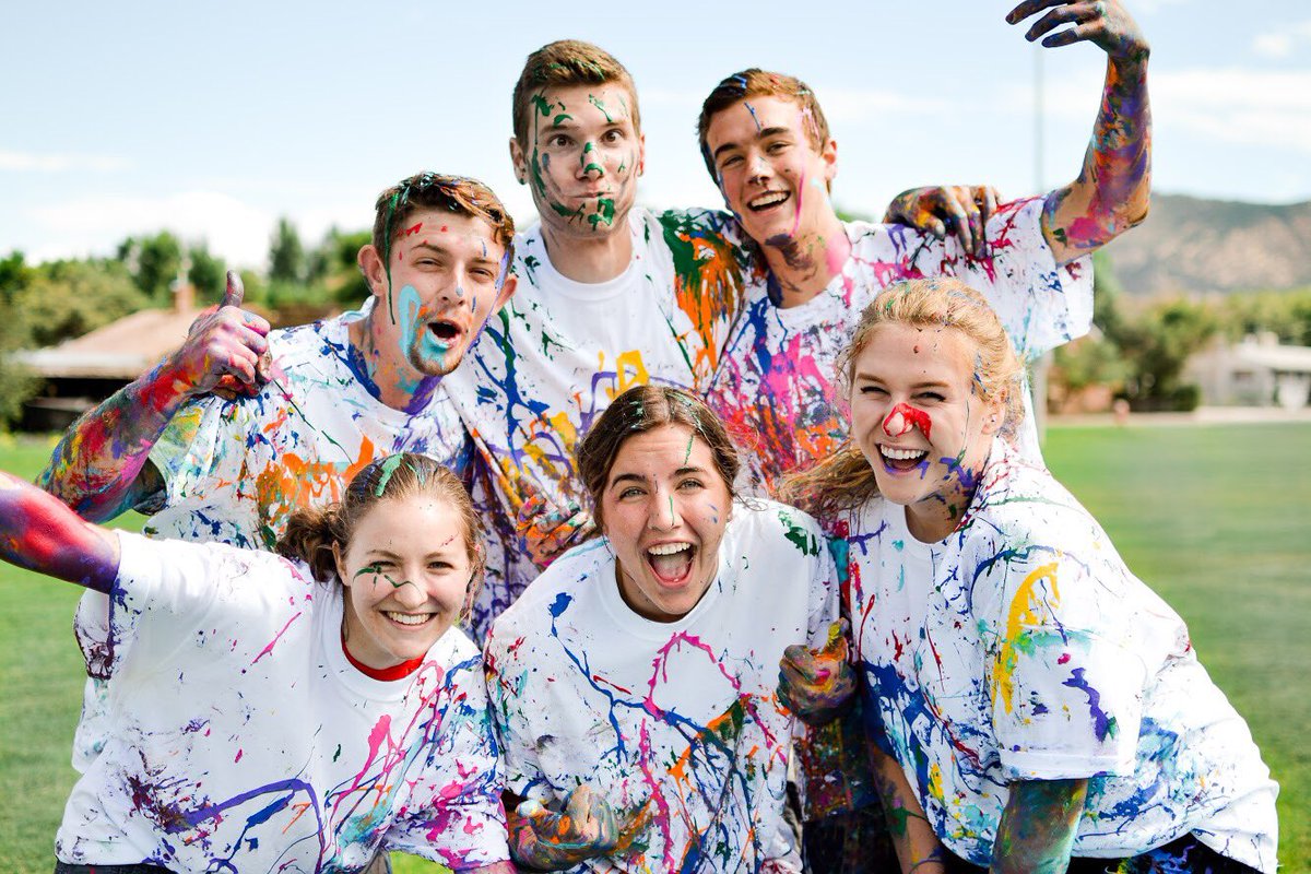 suustudentlife's tweet photo. Paint night anyone??.....but you are the canvas and we are the artists!  Be there tonight @ 8 at the lower practice field! #getsplattered https://t.co/k2LN34tizL