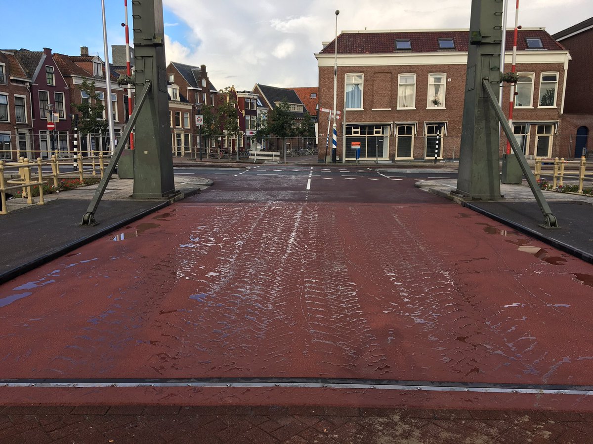 Maartenb86's tweet photo. Het is toch prachtig! #hoeksterpad https://t.co/1zeYjfG9UL