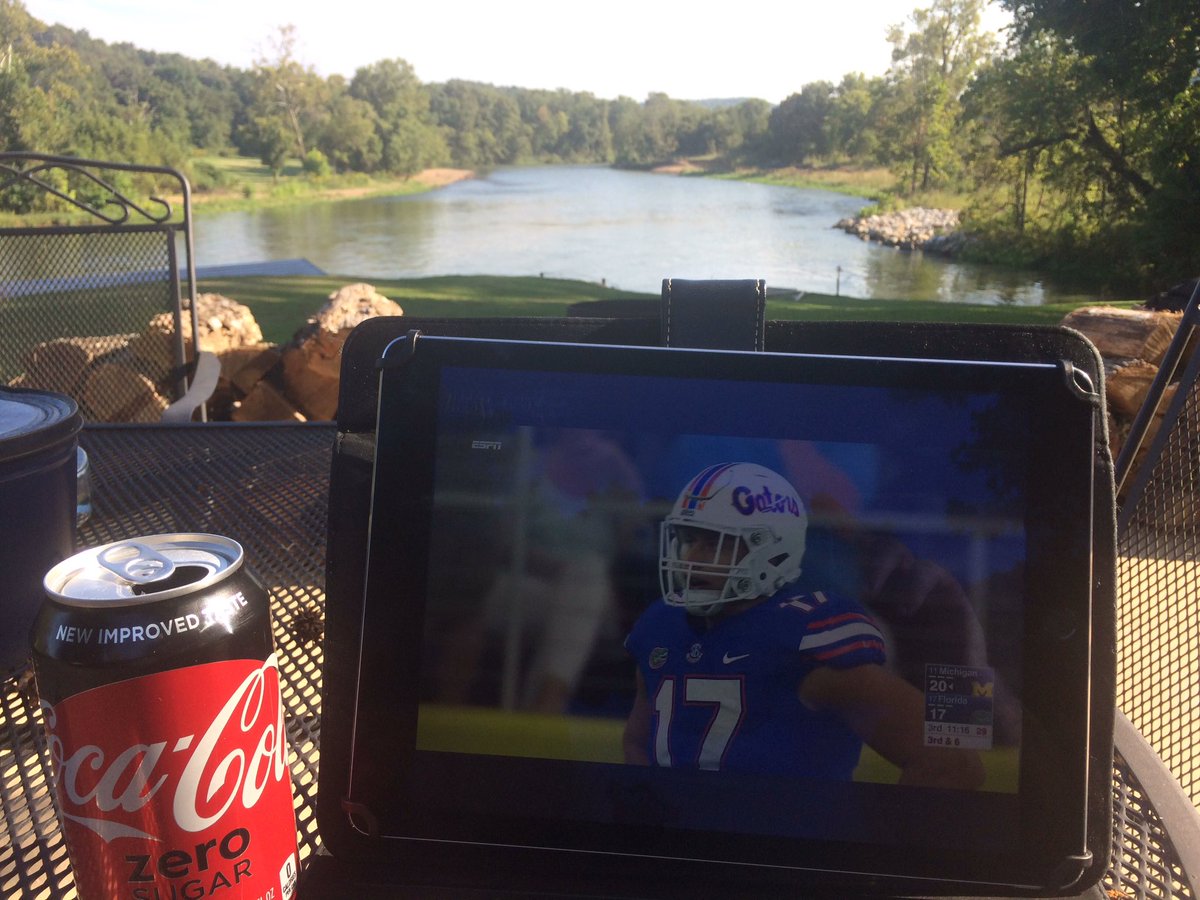 tommycraftespn's tweet image. Best seat in the house for watching CFB and the concession stand is pretty BA too!   #HitThatLine