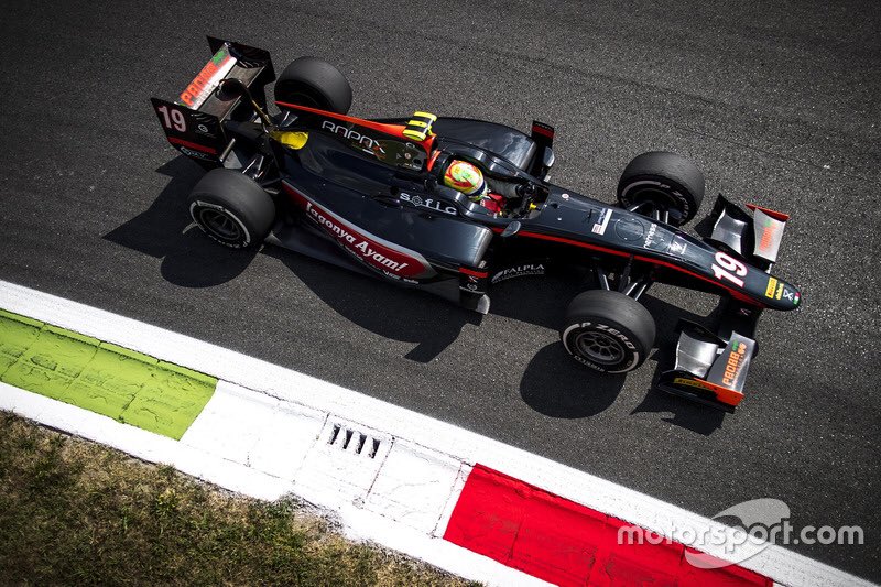 robertomerhi's tweet photo. Estoy seguro de que mañana el equipo hara un buen trabajo para que tengamos un buen coche y poder remontar! #TeamMerhi #Rapax https://t.co/u4y37SzAOf