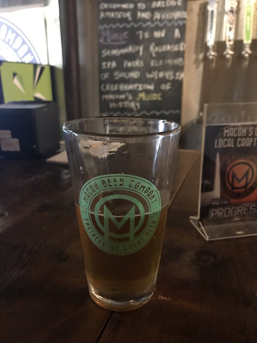 Great job Georgia on passing law to allow brewers to sell pints directly to consumers! Enjoyed our first Georgia pint!! <a href="/MaconBeer/">Macon Beer Company</a>, #georgia