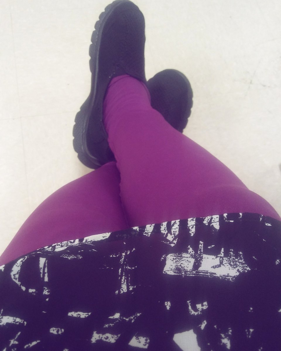 kitten_kiara's tweet photo. On break happy but so bored #breaktime #boredaf #bored #purple #purpleforever #purplefordays #like #life #kawaii #kawaiigirl https://t.co/DpNY6Y5e5a