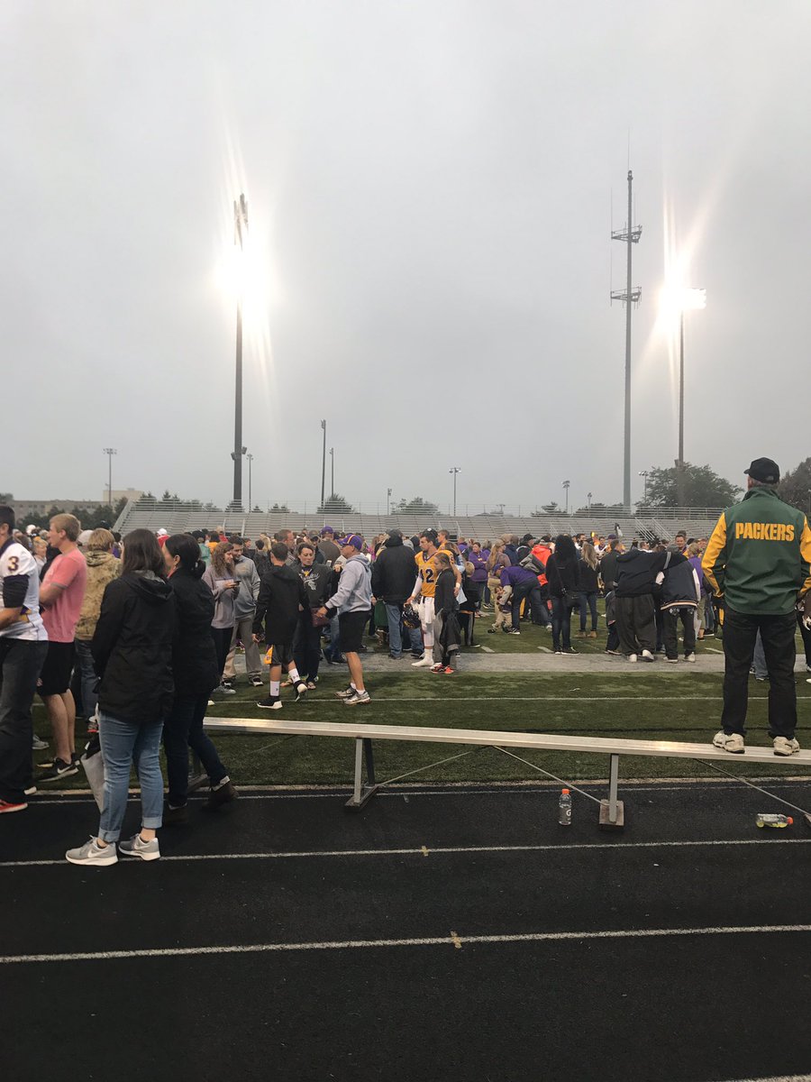 UWSP_AD's tweet photo. It took 2 OT's and an 2 hour delay!!! 1-0. Proud of you @UWSPfootball and @PointDawgPound #proudpointer https://t.co/dNI6QMt7Ad