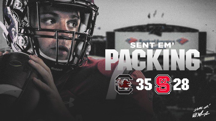GamecockFB's tweet photo. #SpursUP to 1-0!!!! https://t.co/m57HTFhQXq