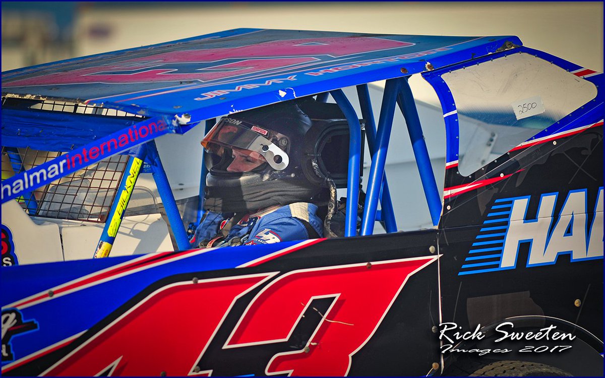 RSweetenImages's tweet photo. Congratulations @JimmyHorton43 and @HalmarRacing on your #OCFS #bigblock championship! #howmanyisthat #sensational #legend https://t.co/nm7WJDe3Kd
