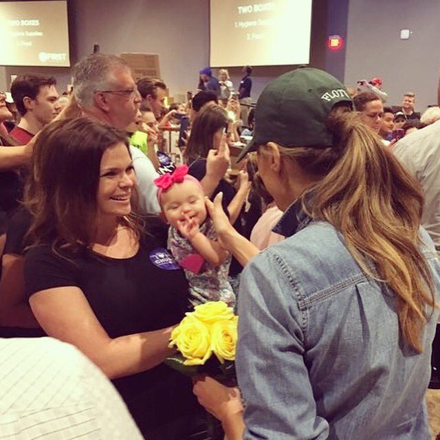 FLOTUS45's tweet photo. Spent today with the wonderful families helping each other after #HurricaneHarvey #Texas https://t.co/ia9696reLd