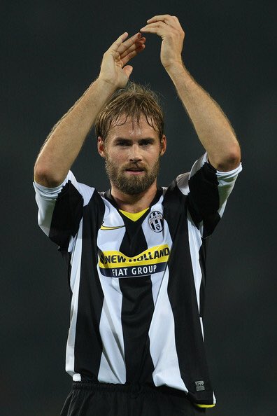 Happy birthday to former Juventus defender Olof Mellberg, who turns 40 today.

Games: 38
Goals: 2 