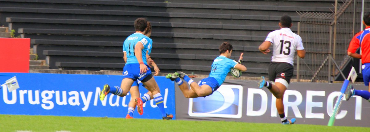 RugbyUruguay's tweet photo. #Postales | Así fue el primer TRY de #Uruguay en el partido, gran volada de Alejo Piazza al minuto de juego. Si te gusta el vuelo dale RT 🚀 https://t.co/yIaZz1eYYF